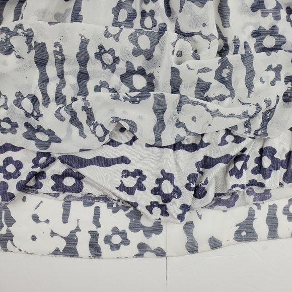 CAbi 2 layer smocked strapless top L - Picture 6 of 9